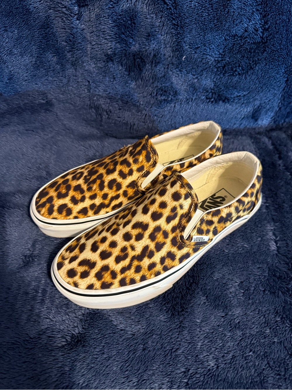 Vans Slip-On Sneakers in Leopard Print Brown/Black